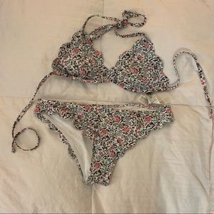 Abercrombie & Fitch Floral bikini top & bottom